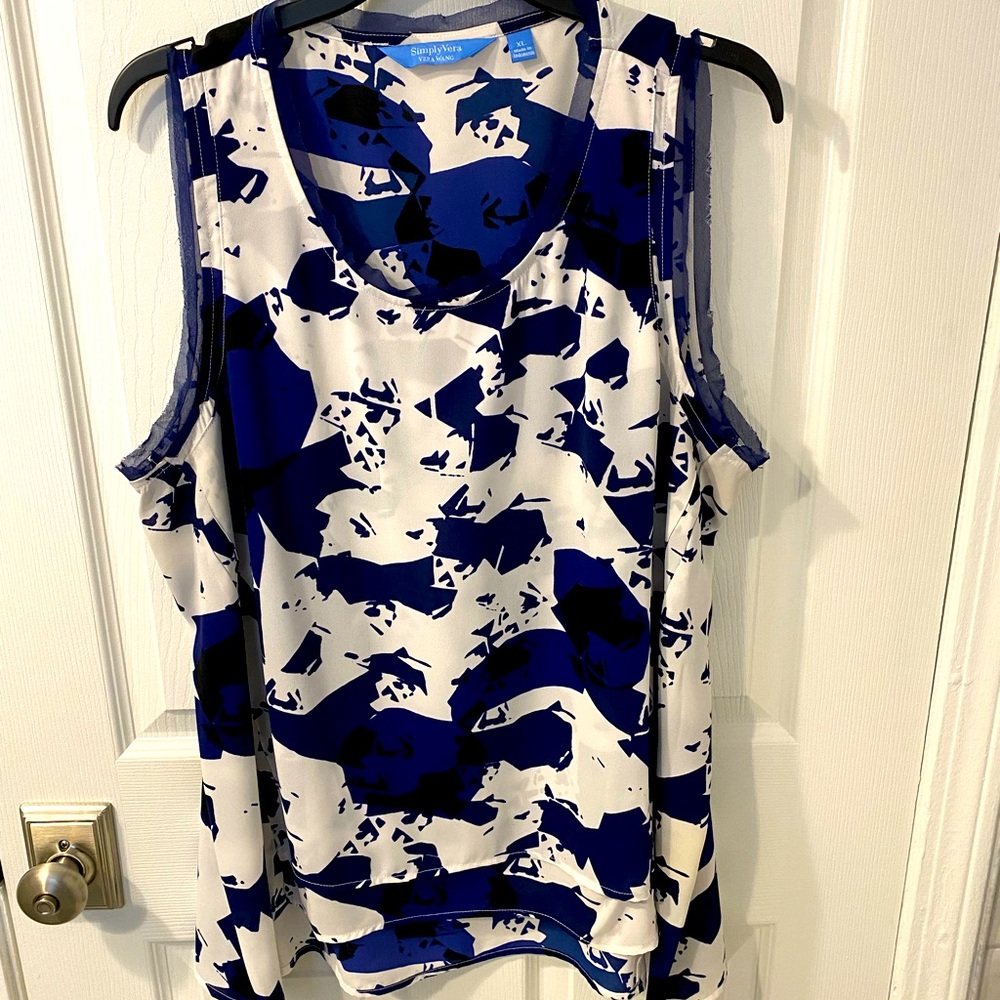 Vera Wang sleeveless tunic
